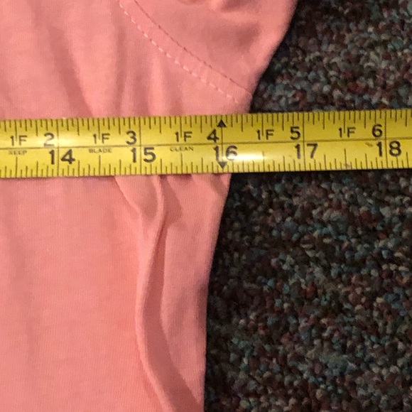 Wmn’s Canada weather gear t-shirt - Picture 3 of 5